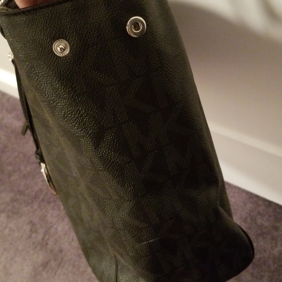 Michael Kors Tote - Picture 3 of 5